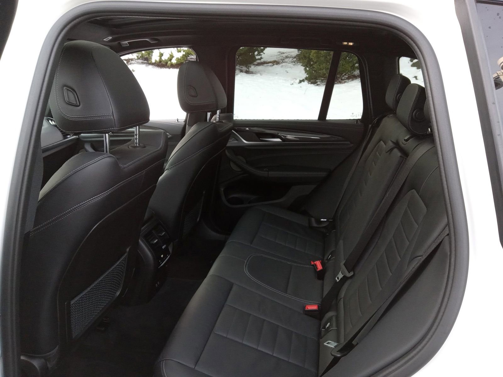 Used 2021 BMW X3 M40i w/ Premium Package image 26