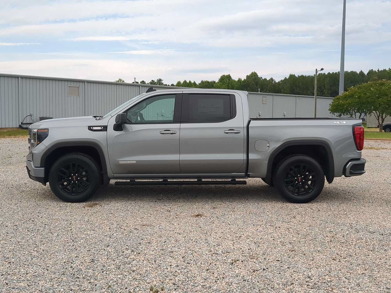 New 2026 GMC Sierra 1500 Elevation AWD/4WD image 5