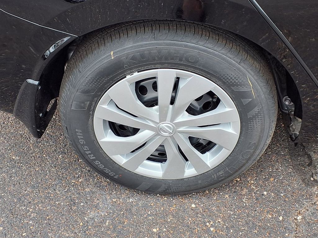 New 2025 Nissan Versa S w/ Trunk Package image 9