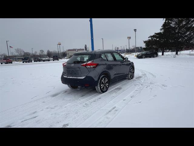 Used 2019 Nissan Kicks SV image 31