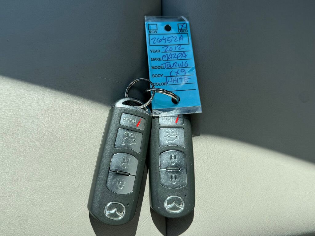 Used 2012 MAZDA CX-9 Touring w/ Moonroof & Bose Audio Pkg AWD/4WD image 36