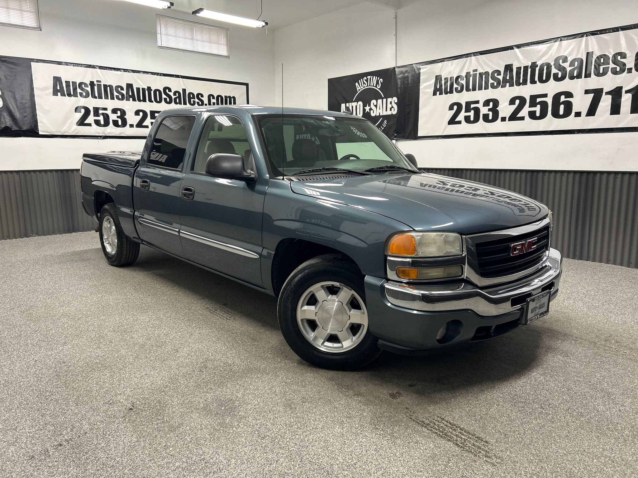Used 2006 GMC Sierra 1500 SLT w/ Onstar Plus Package