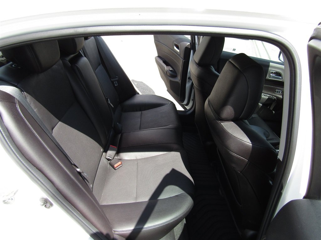 Used 2018 Acura ILX w/ Premium Package FWD image 20