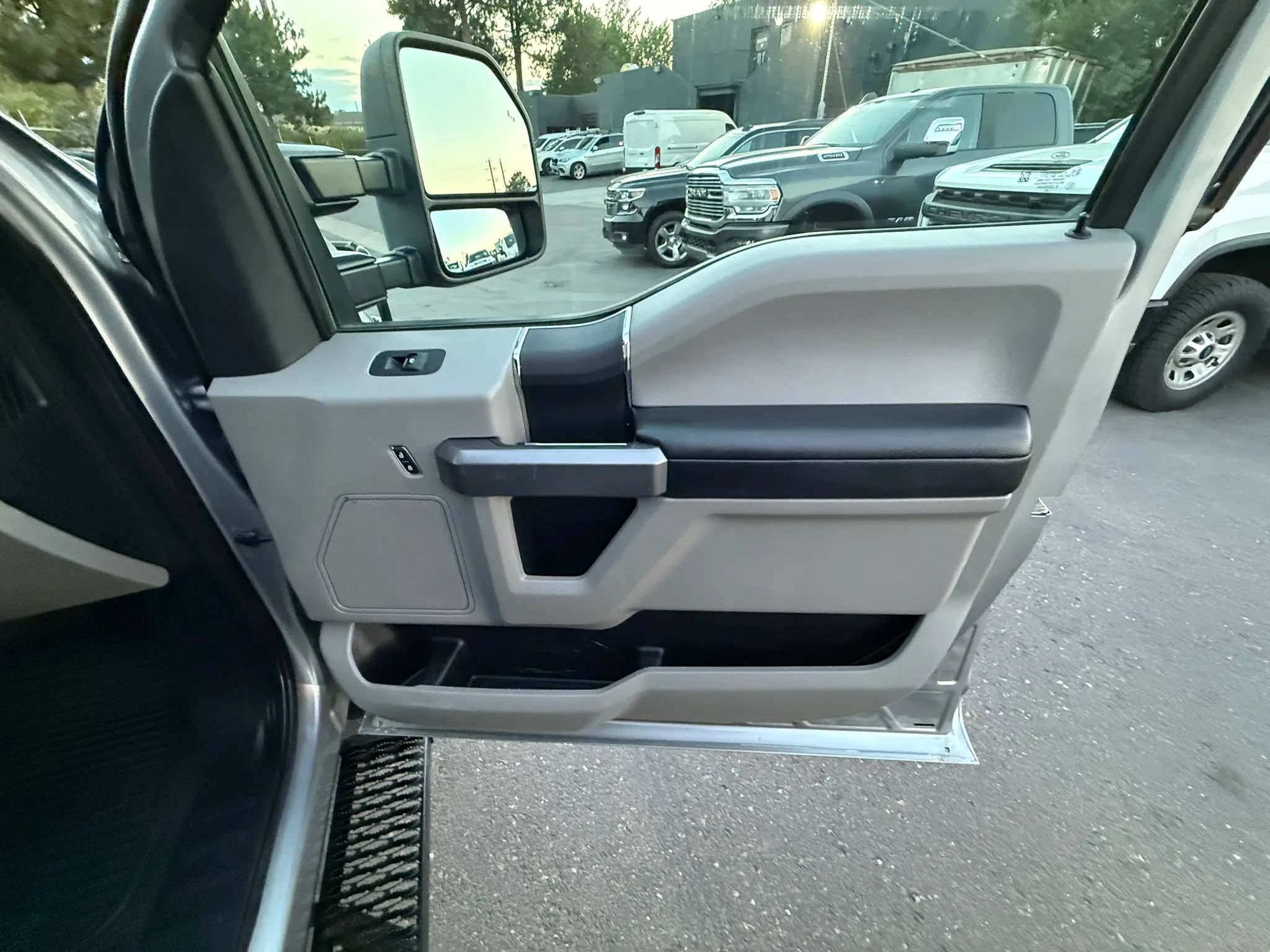 Used 2020 Ford F250 XLT AWD/4WD image 25