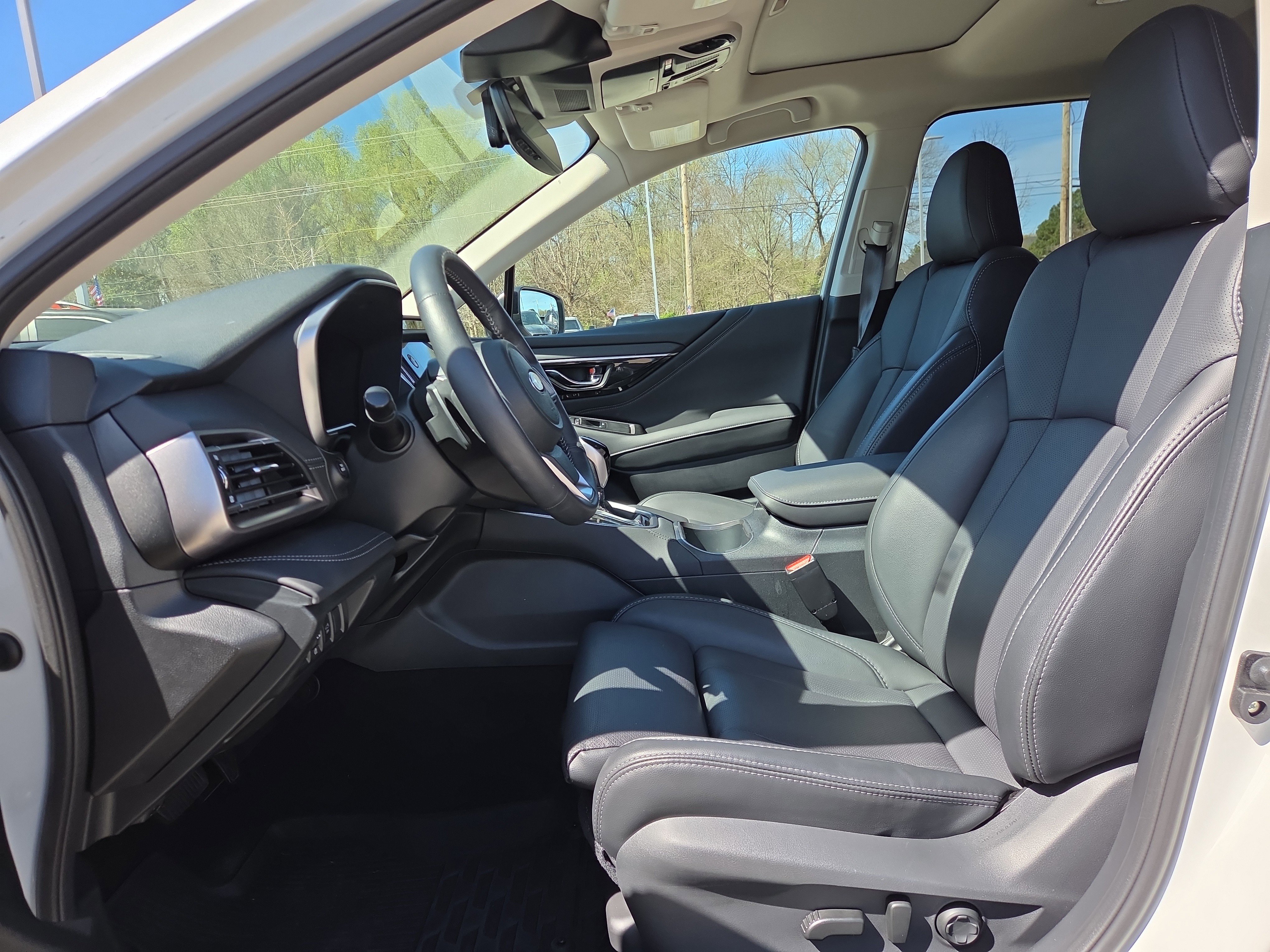 Certified 2025 Subaru Outback Limited image 10