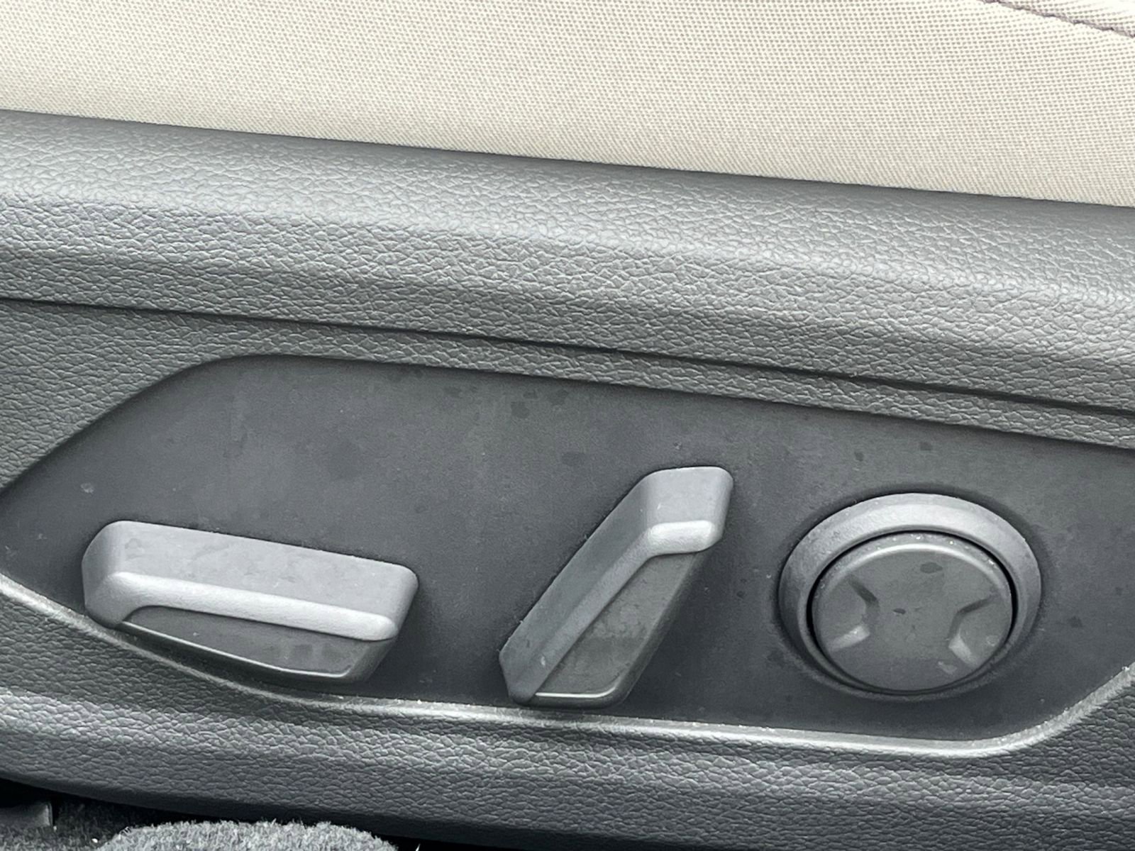 Used 2025 Hyundai Sonata SEL FWD image 22