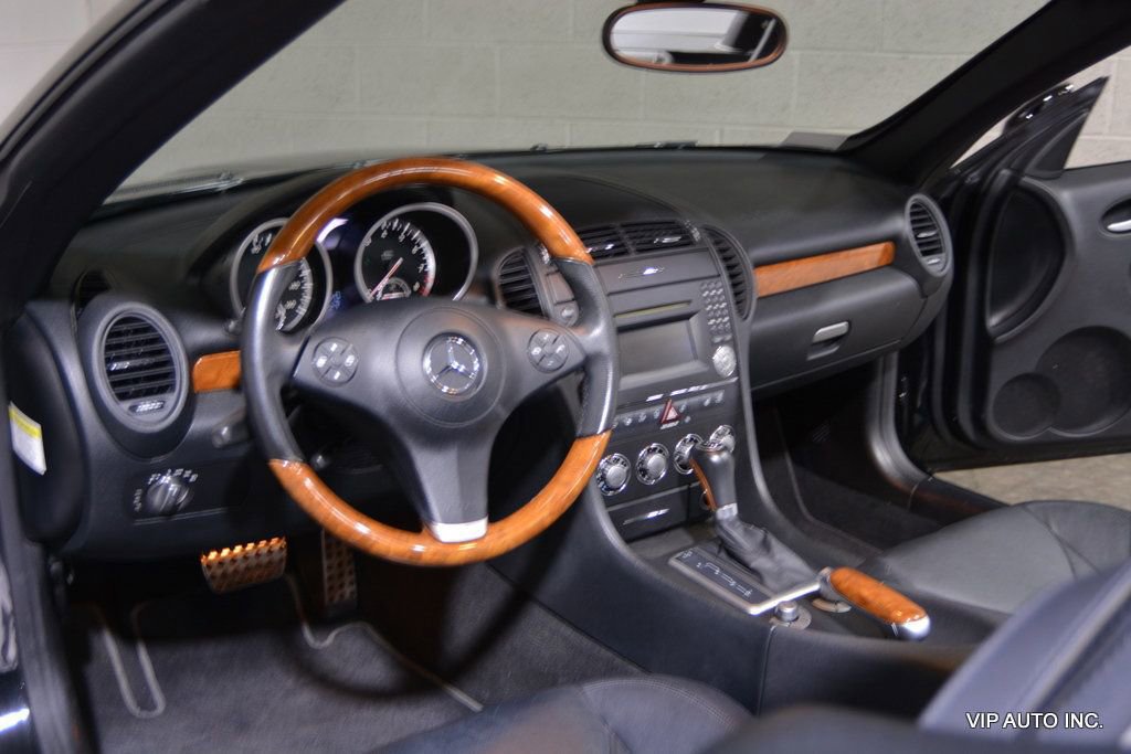 Used 2009 Mercedes-Benz SLK 350 image 15