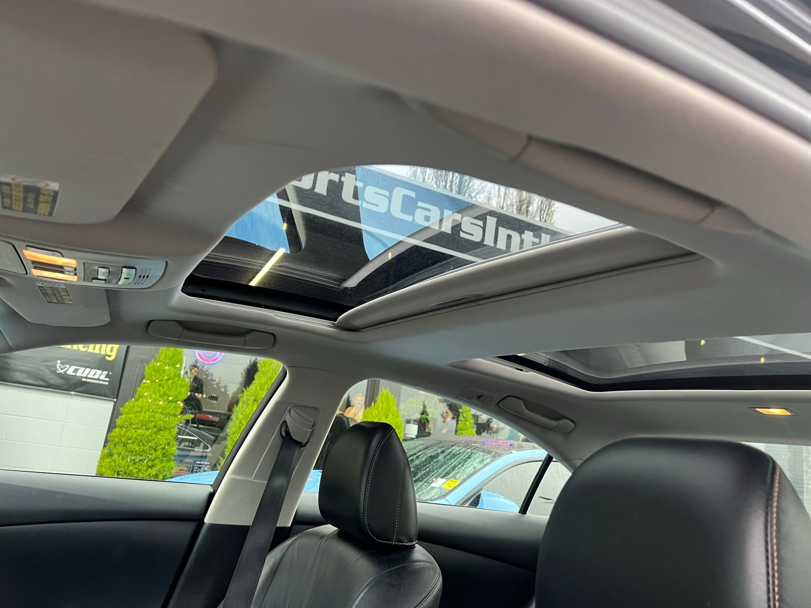 Used 2011 Lexus ES 350 image 19