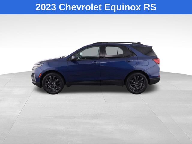 Used 2023 Chevrolet Equinox RS FWD image 2
