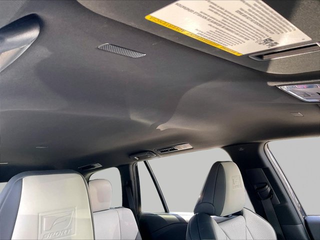 Used 2025 Lexus TX 500h AWD w/ Technology Package image 17