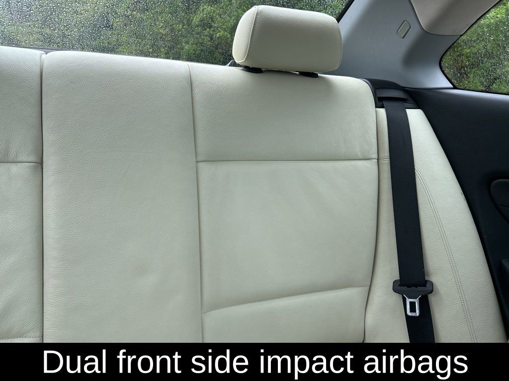 Used 2011 BMW 128i Coupe w/ Premium Pkg RWD image 11