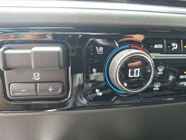 Certified 2024 Chevrolet Silverado 2500 High Country w/ High Country Premium Package image 22