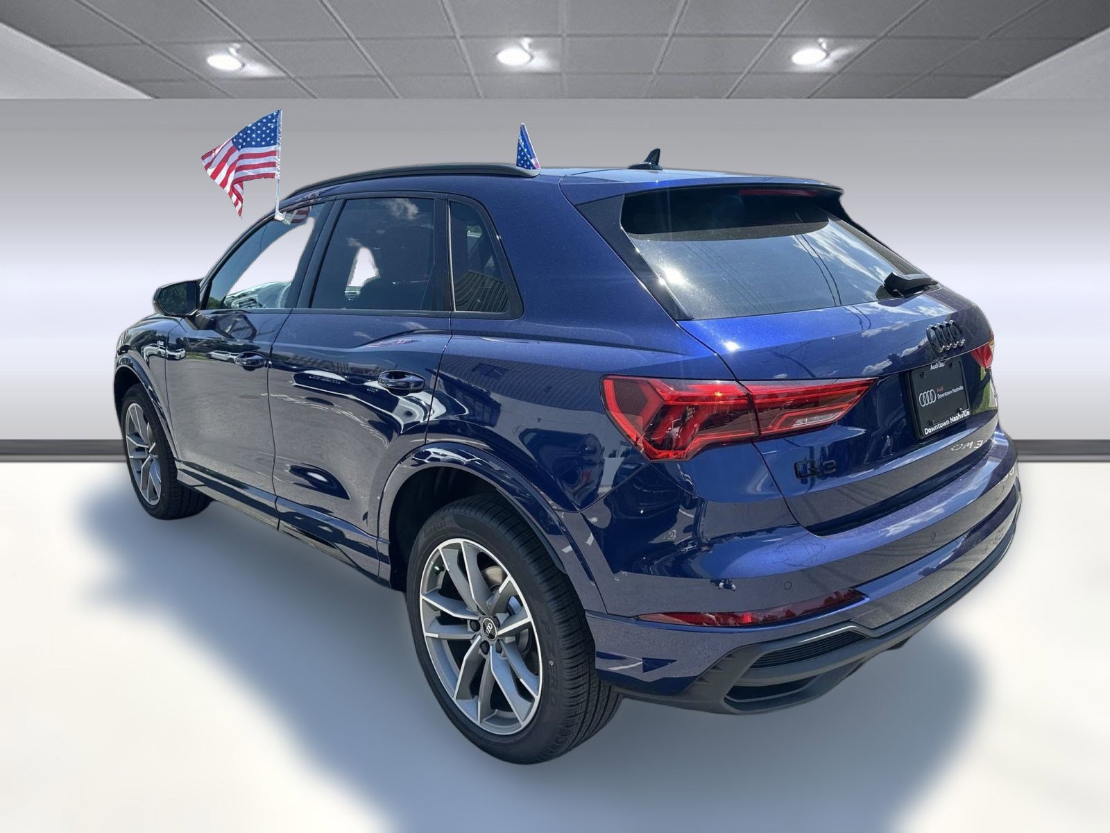 New 2025 Audi Q3 2.0T Premium image 3