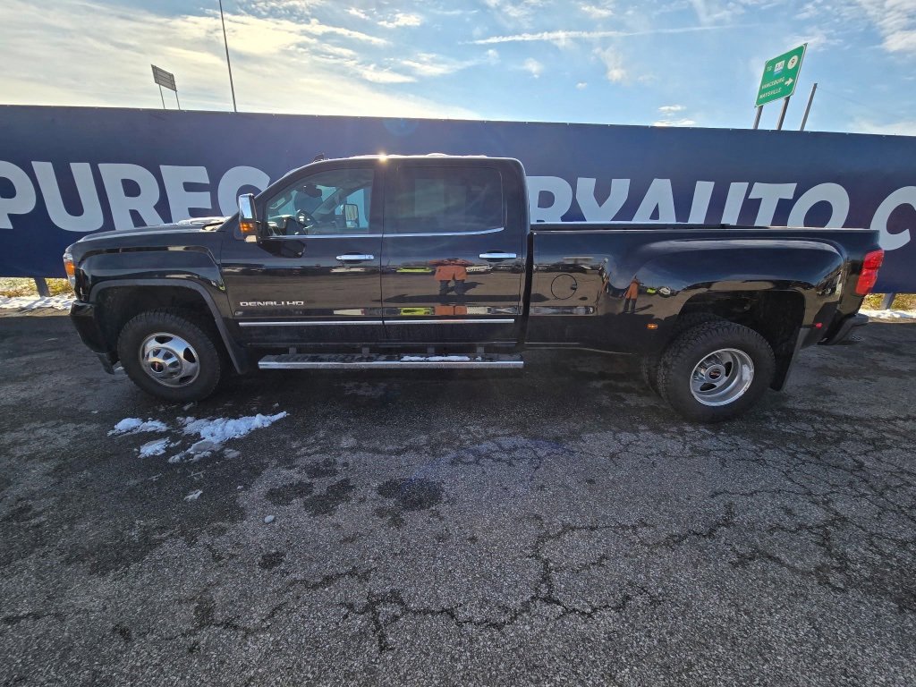 Used 2015 GMC Sierra 3500 Denali image 4