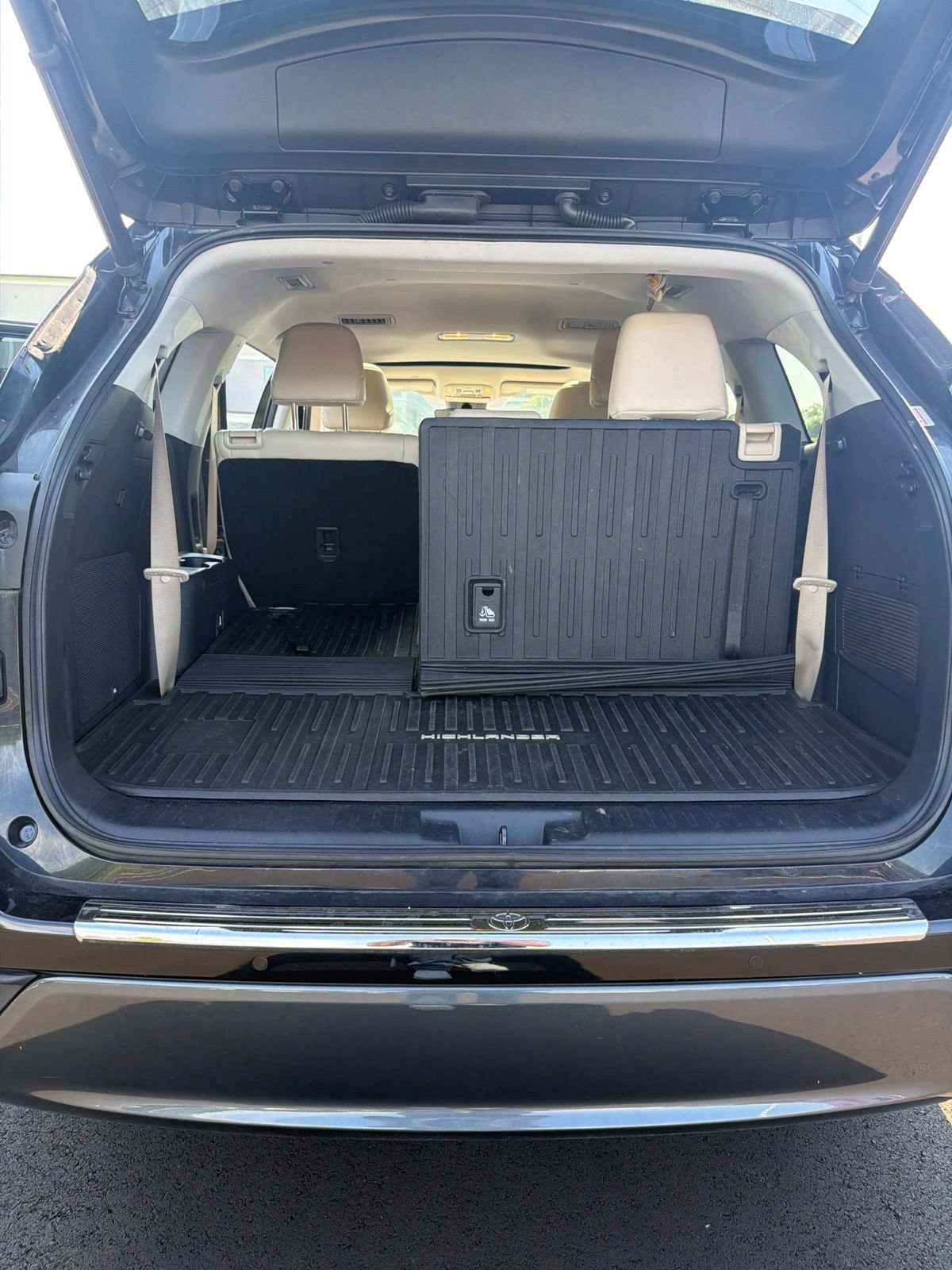 Used 2020 Toyota Highlander Limited AWD/4WD image 18