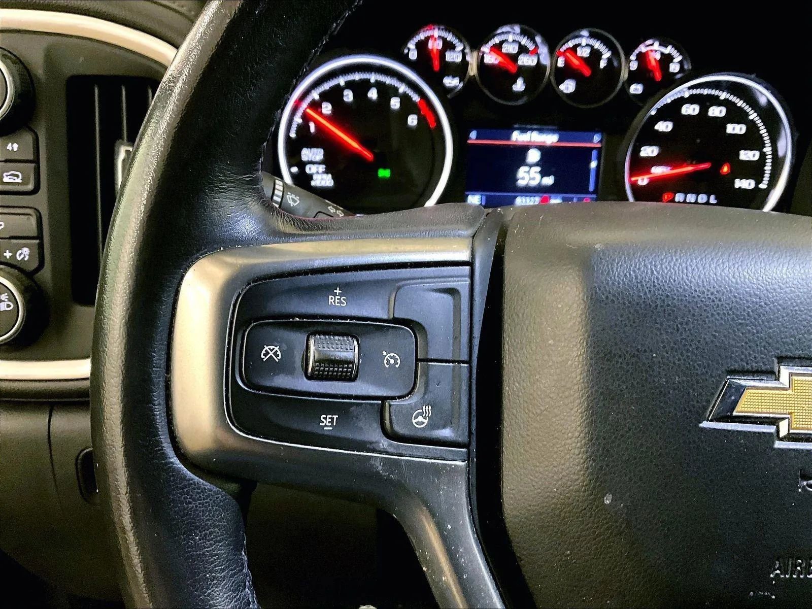 Used 2021 Chevrolet Silverado 1500 LT image 18