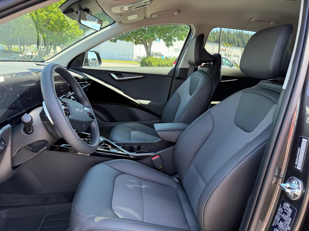 New 2026 Kia Niro Wind w/ Wind Preserve Package FWD image 15