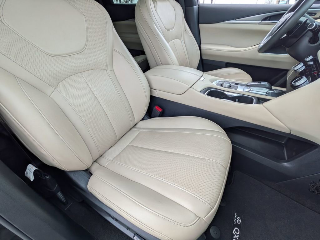 Used 2023 INFINITI QX60 Luxe w/ Vision Package image 35