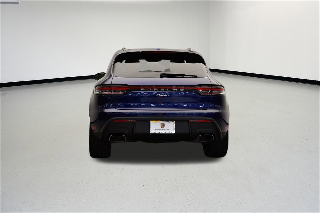 Used 2025 Porsche Macan image 6