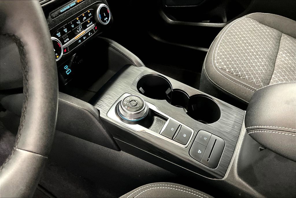 Used 2023 Ford Escape Active image 17