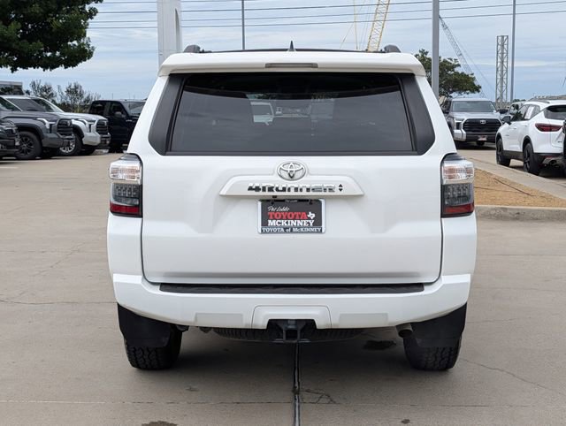 Used 2022 Toyota 4Runner SR5 RWD image 7
