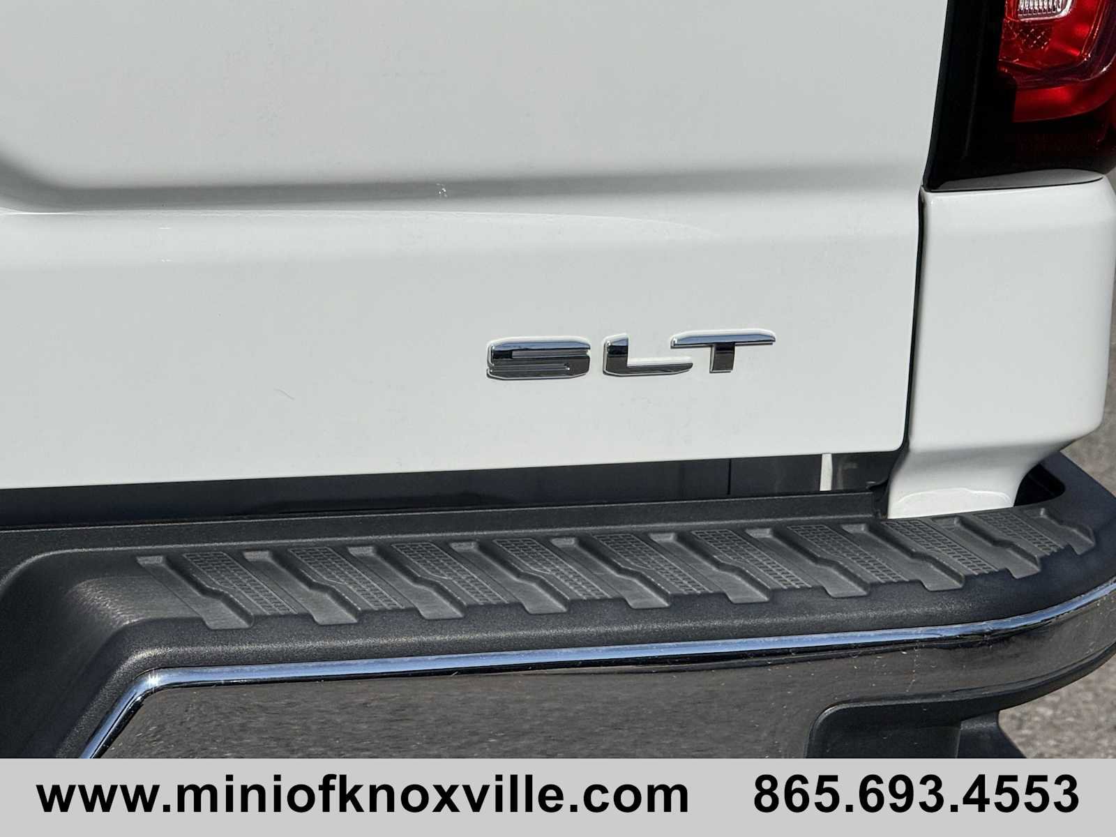 Used 2023 GMC Sierra 1500 SLT w/ SLT Premium Package image 34