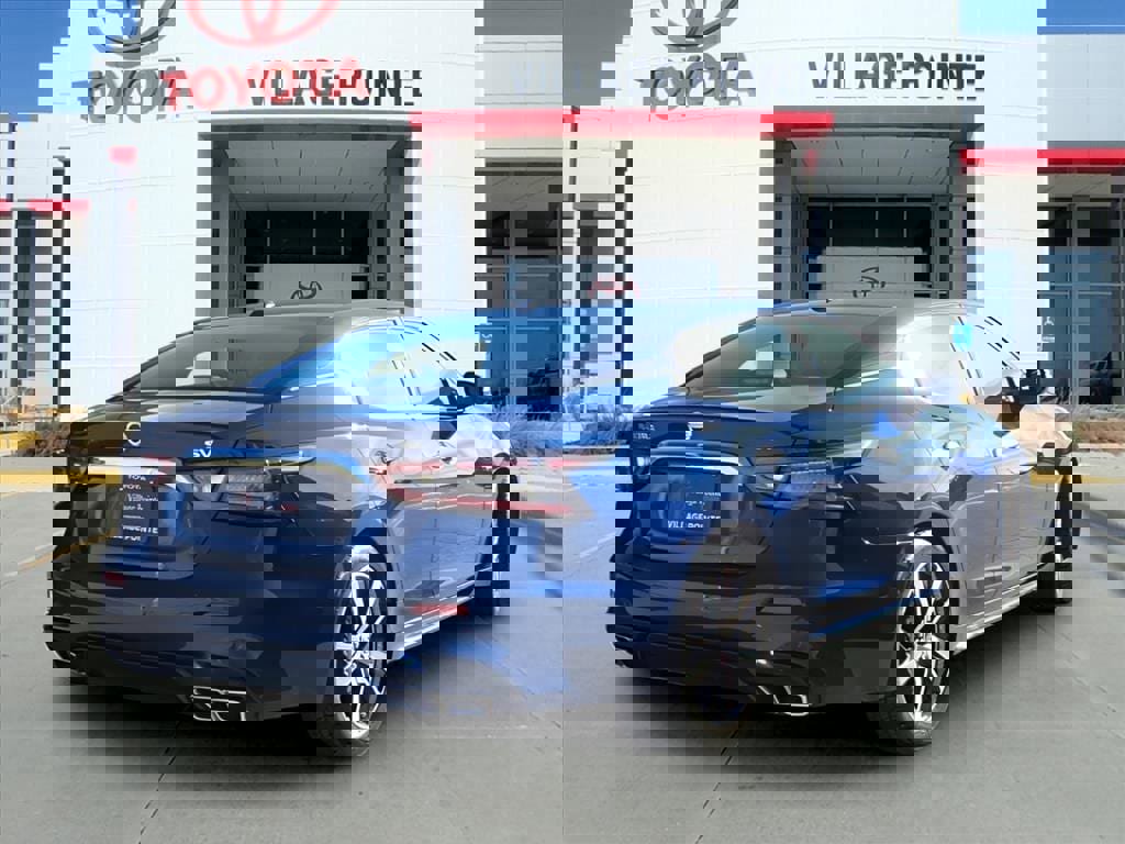 Used 2021 Nissan Maxima 3.5 SV w/ Floor Mat Group image 5