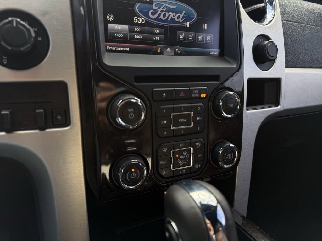 Used 2014 Ford F150 Platinum image 17