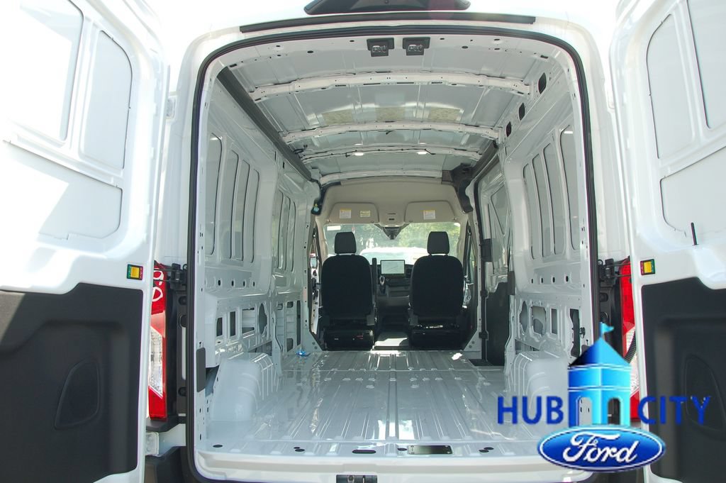 New 2026 Ford Transit 150 148 Medium Roof RWD image 6
