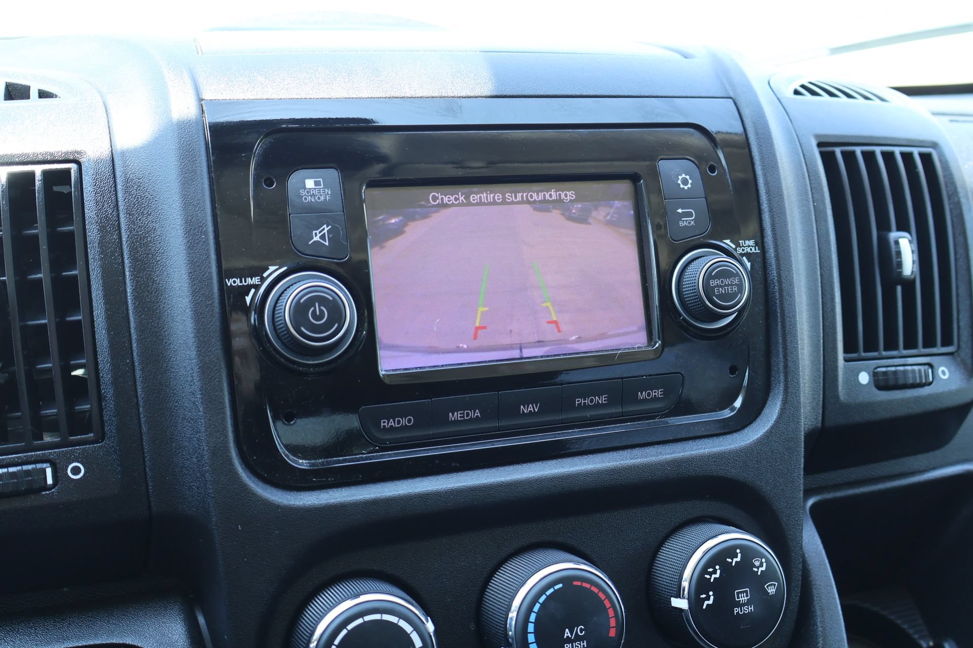 Used 2021 RAM ProMaster 1500 FWD image 6