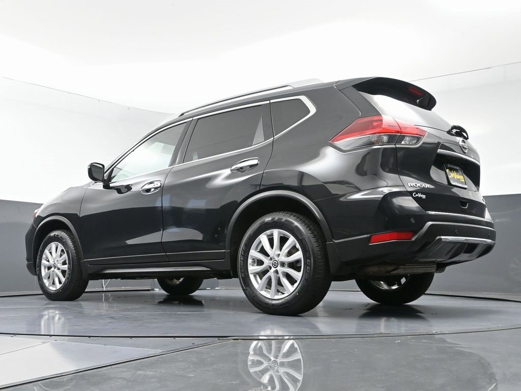 Used 2020 Nissan Rogue SV image 52