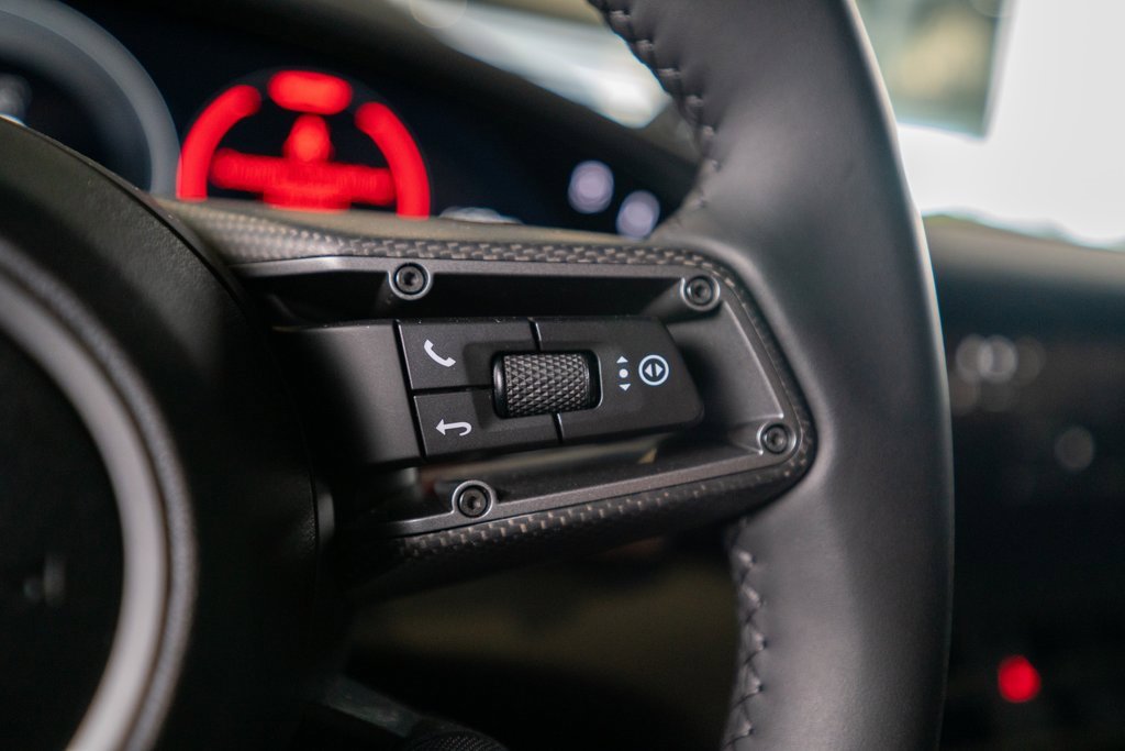 New 2025 Porsche Taycan image 38