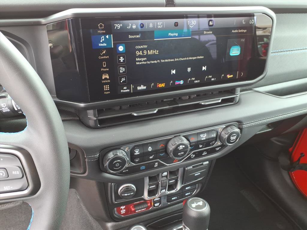 Used 2025 Jeep Wrangler Unlimited Rubicon 4xe w/ Safety Group image 22