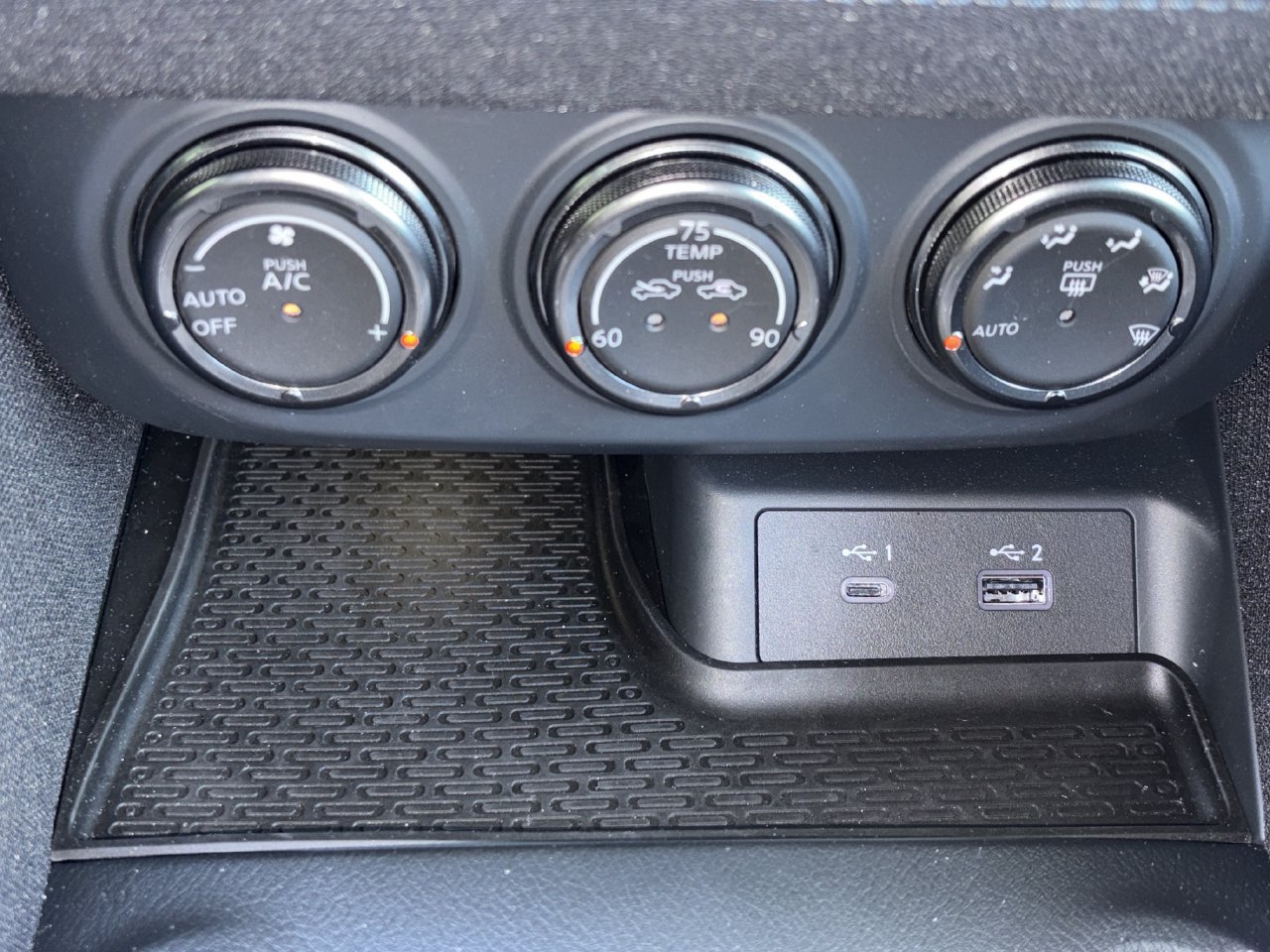 Certified 2025 Nissan Z Sport w/ Floor Mat Package RWD image 6