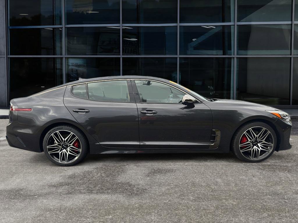 Used 2022 Kia Stinger GT2 image 4