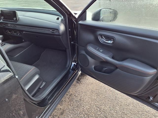 Used 2025 Honda HR-V Sport image 74
