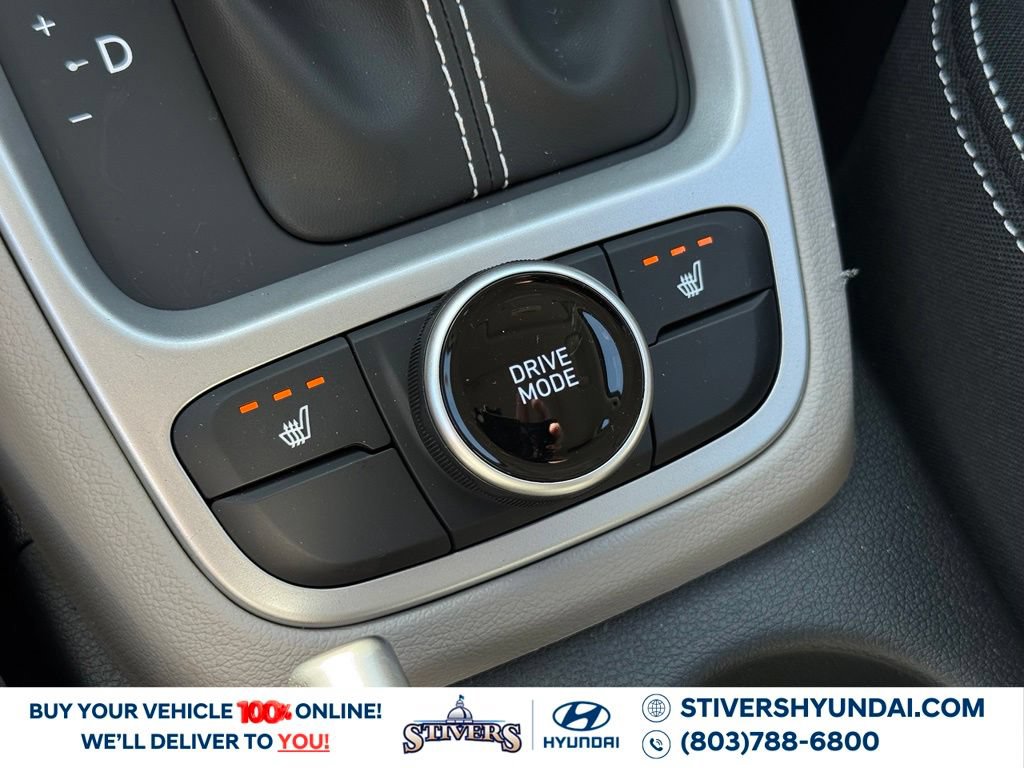 New 2026 Hyundai Venue SEL FWD image 29