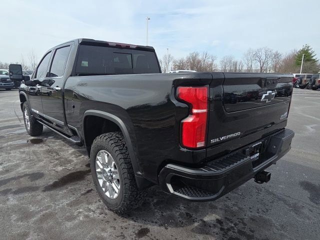 Used 2024 Chevrolet Silverado 3500 High Country w/ High Country Premium Package AWD/4WD image 13