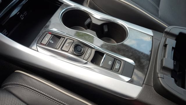 Used 2018 Acura TLX w/ Technology Package FWD image 18