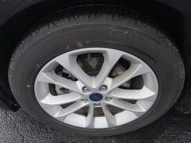 Used 2020 Ford Fusion SE image 29