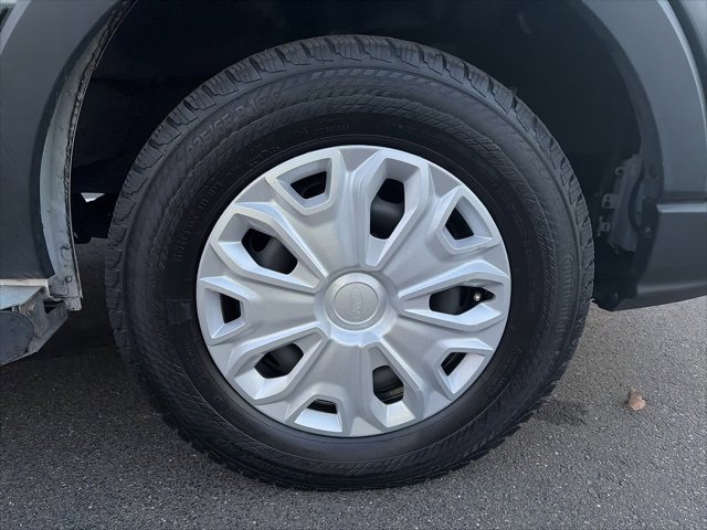 Used 2024 Ford Transit 250 Low Roof w/ Exterior Upgrade Package image 9