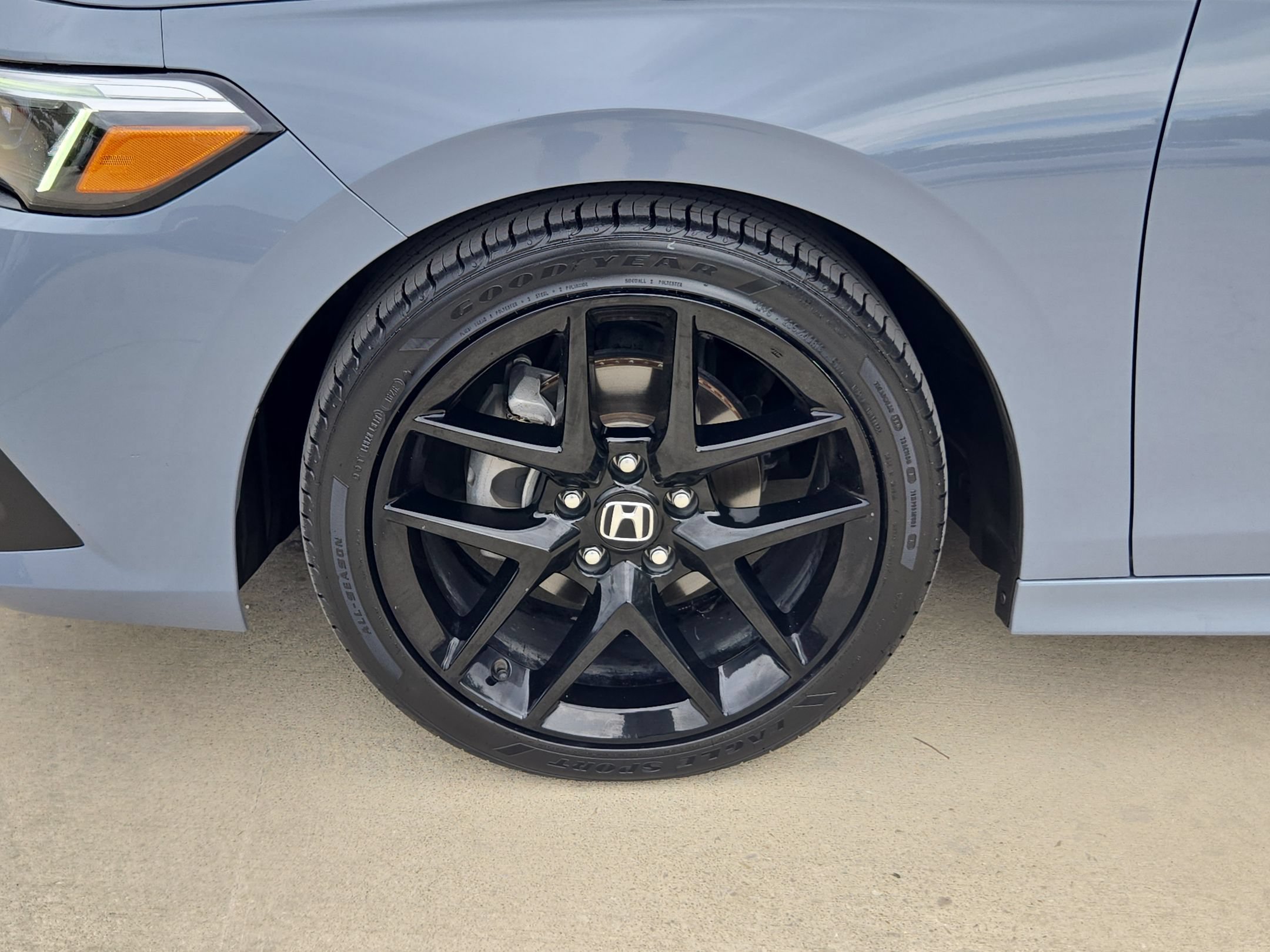 Used 2024 Honda Civic Sport image 27