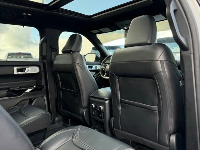 Used 2023 Ford Explorer ST w/ Equipment Group 401A image 19