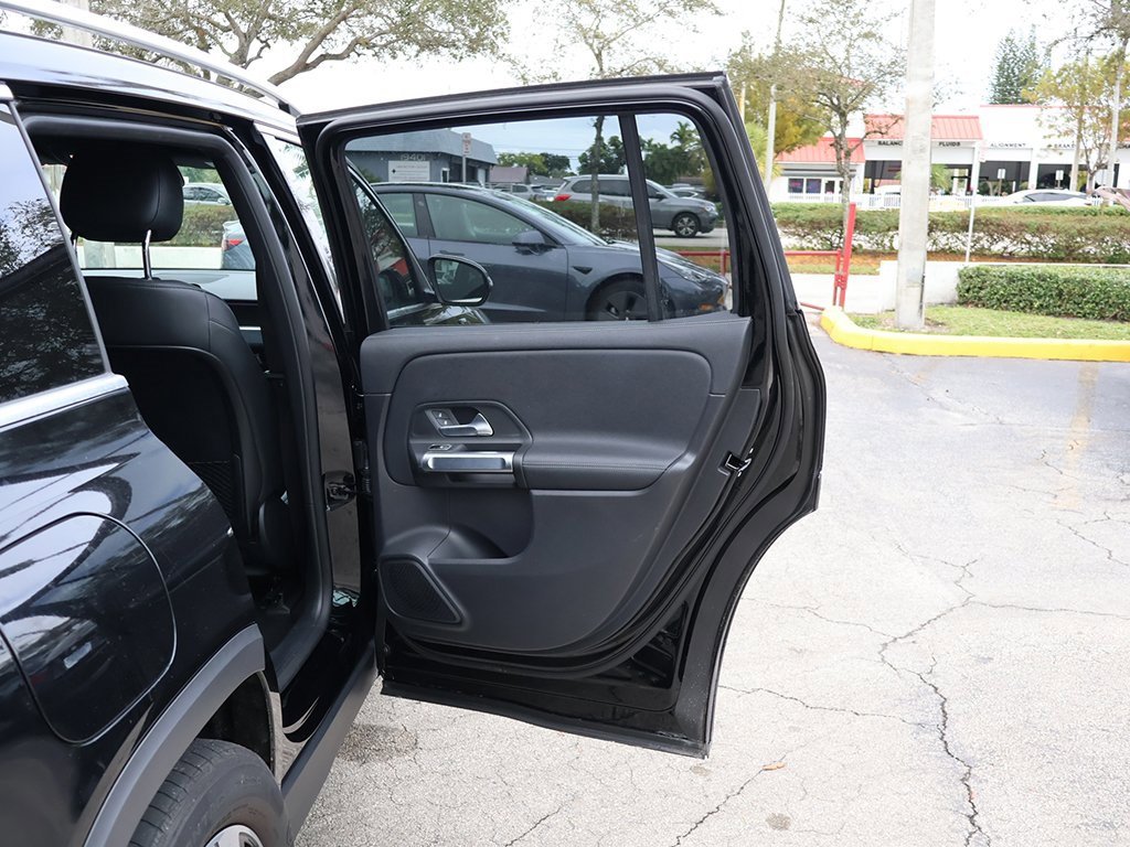 Used 2023 Mercedes-Benz EQB 250+ image 22