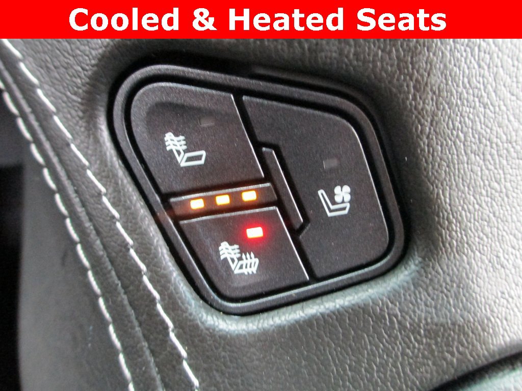 Used 2019 GMC Yukon Denali w/ Open Road Package image 17