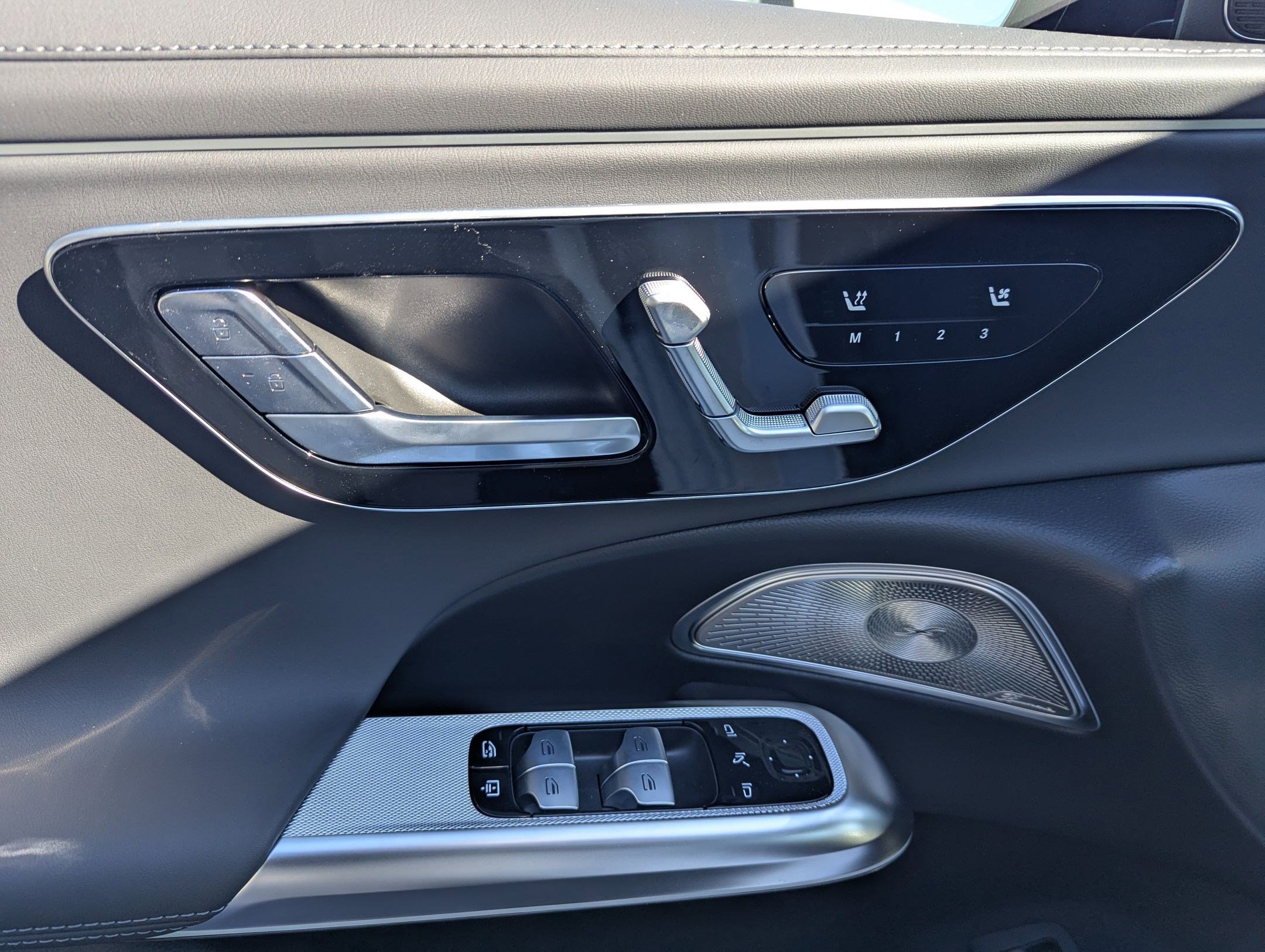 New 2026 Mercedes-Benz E 53 AMG e 4MATIC Sedan image 8