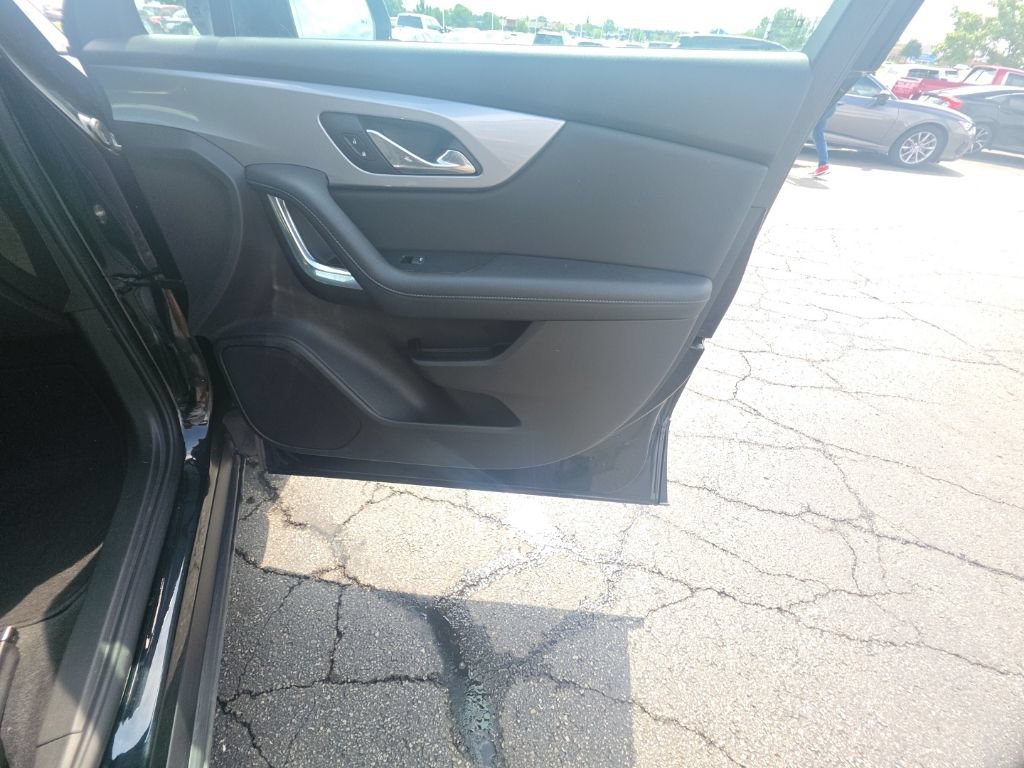 Used 2019 Chevrolet Blazer LT AWD/4WD image 31