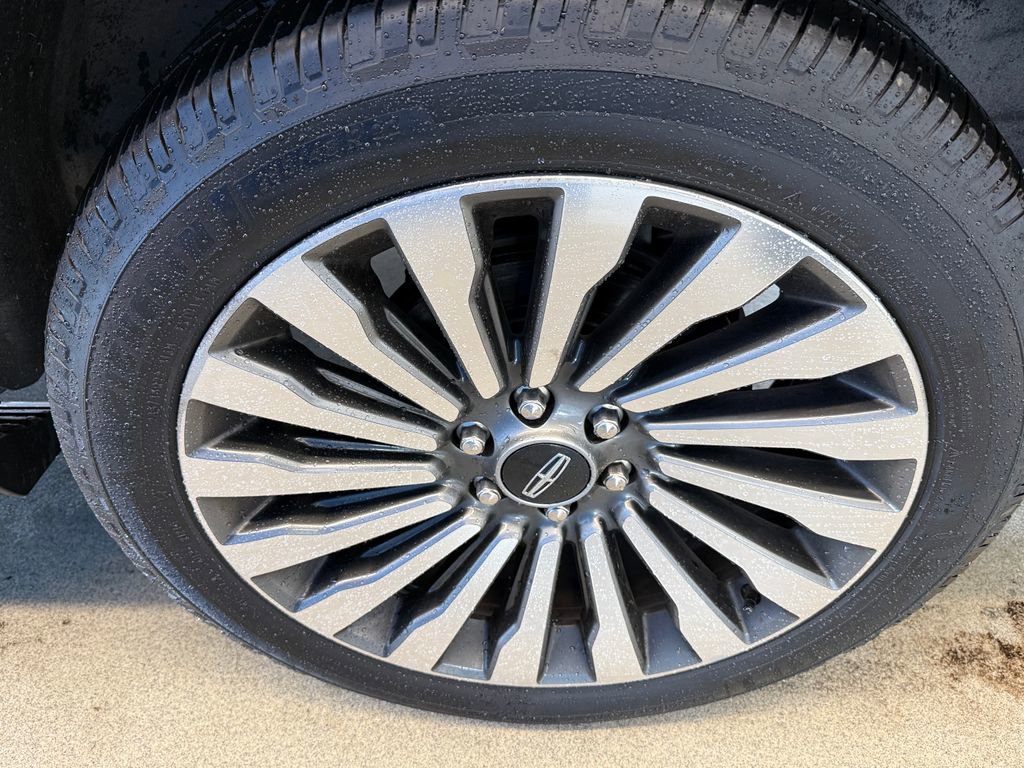 Used 2019 Lincoln Navigator Reserve AWD/4WD image 8