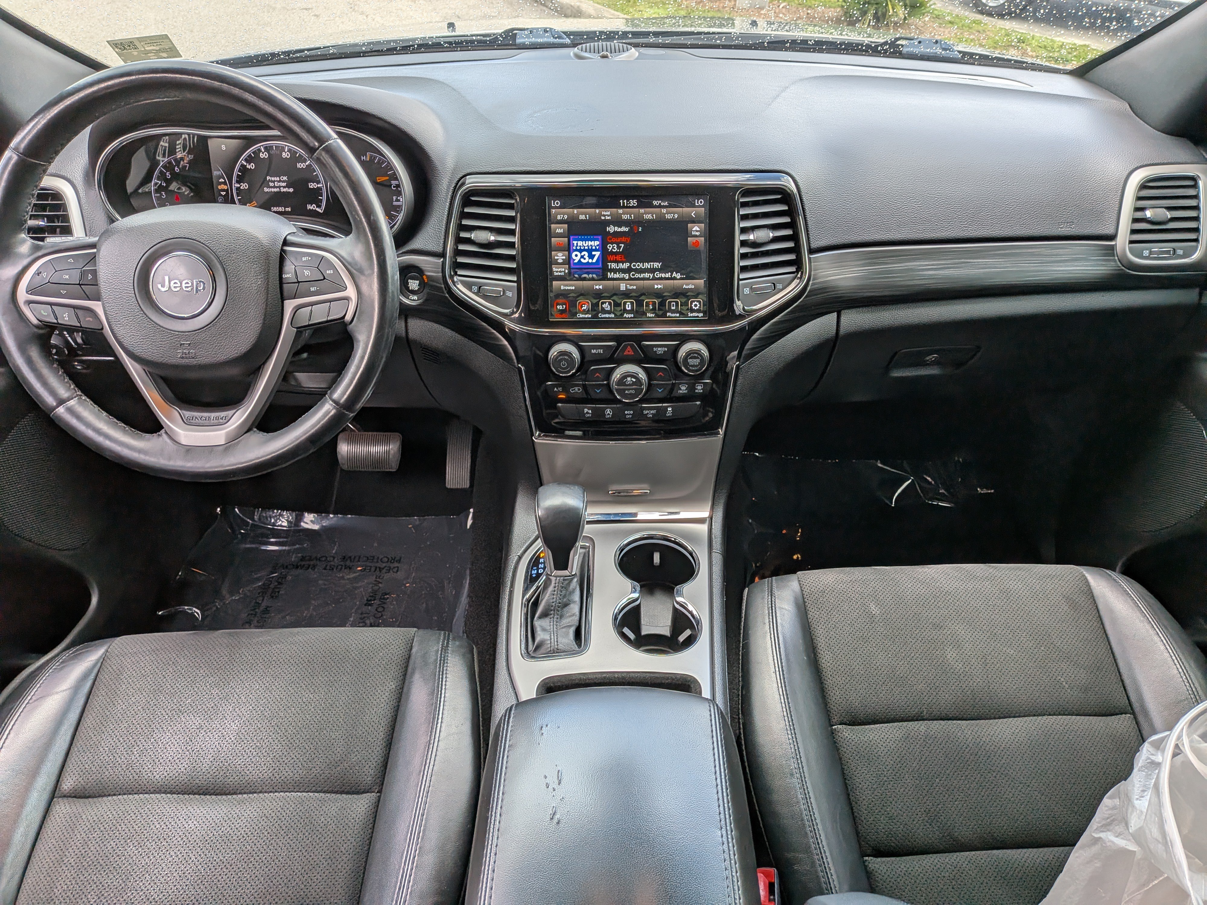 Used 2021 Jeep Grand Cherokee Laredo X AWD/4WD image 17