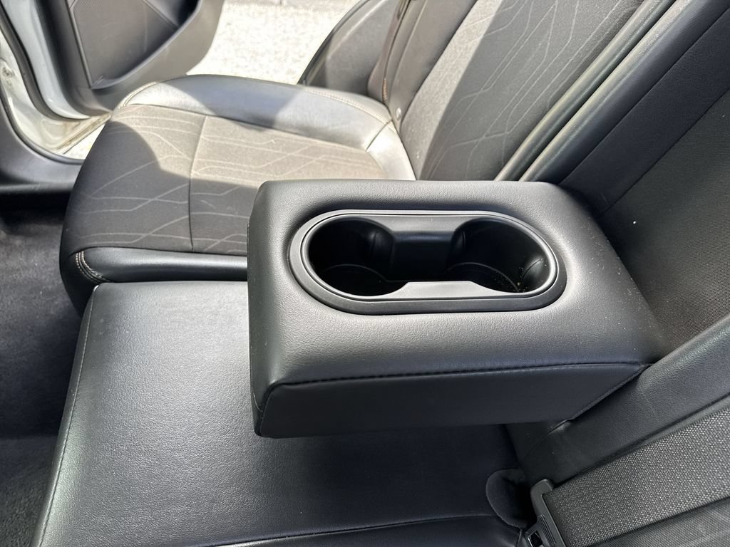 Used 2019 Chevrolet Trax LT w/ LT Convenience Package FWD image 37